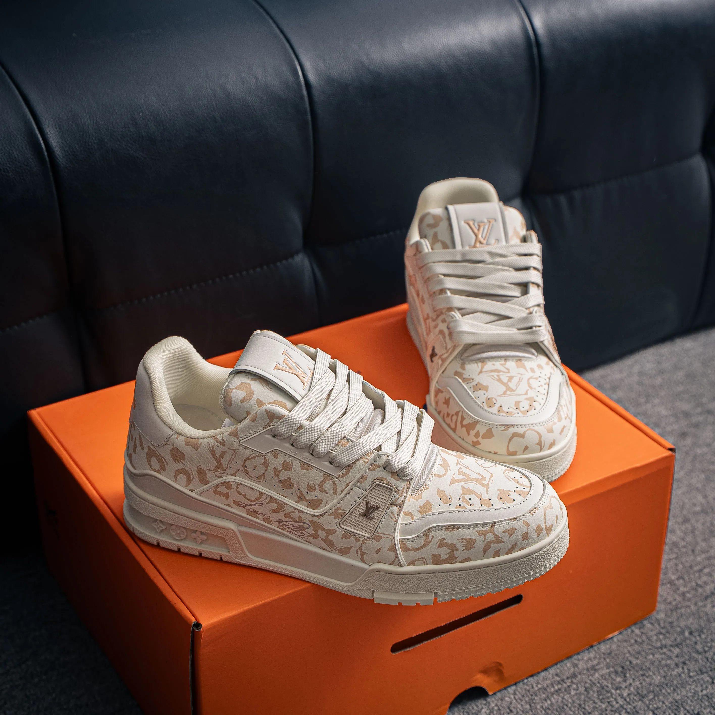 【VL 】 LOUIS VUITTON LV Trainer ✦ Cowhide Leather Monogram ，Retro ✦ #